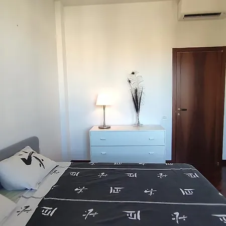 Appartatamento Batoni 아파트 *